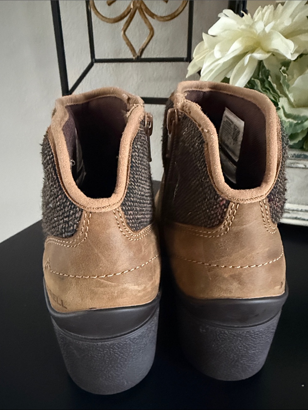 Merrell Chateau II Mid Pull On Boot. - Picture 13 of 15